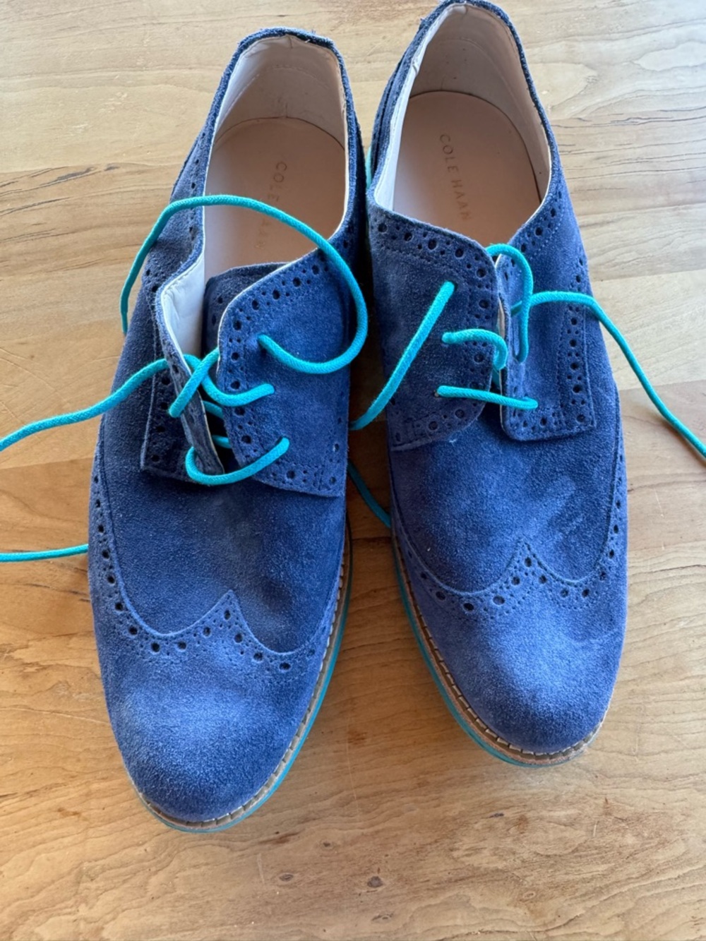 Cole Haan Women’s Blue Suede Wingtip Oxfords with Teal Laces, size 8 1/2